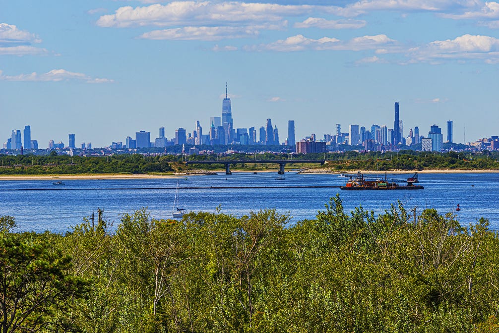 NYC Days - Jacob Riis Park & Urban Exploration | Queens